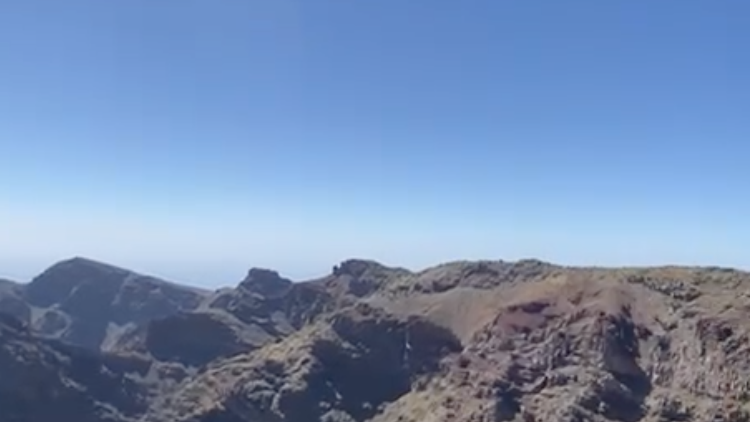 Poster, le skipper Antoine visite el Roque do los Muchachos